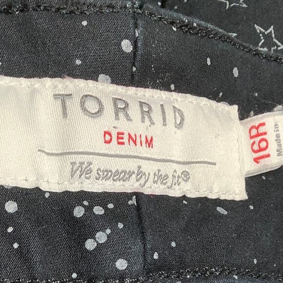 Torrid Black Moon & Stars Print Jeggings, Sz 16R Celestial, Stylish, Comfortable - Picture 3 of 8